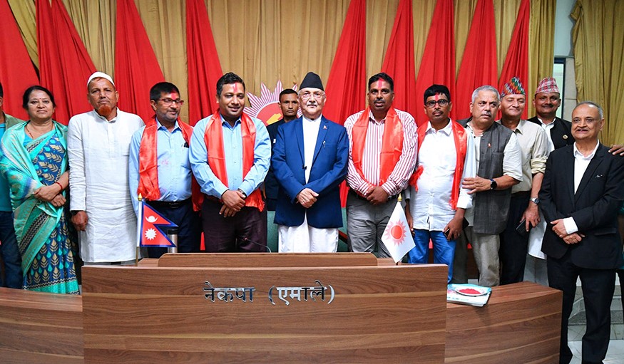 केन्द्रीय सदस्यसहित माओवादीका तीन नेता एमालेमा प्रवेश
